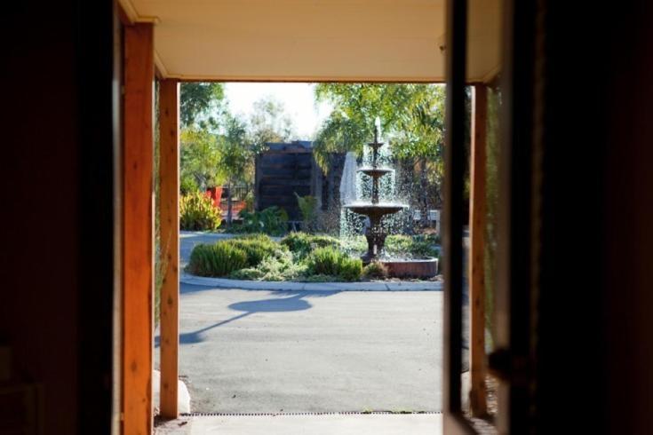 Perricoota Vines Retreat Hotell Moama Rum bild